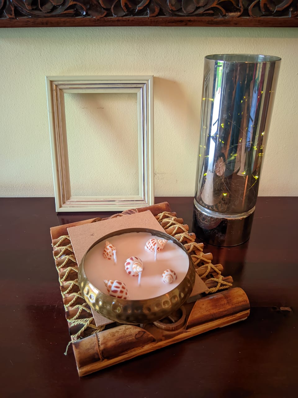 Metal Hammered Urli Scented Candle (5 Inch Dia)