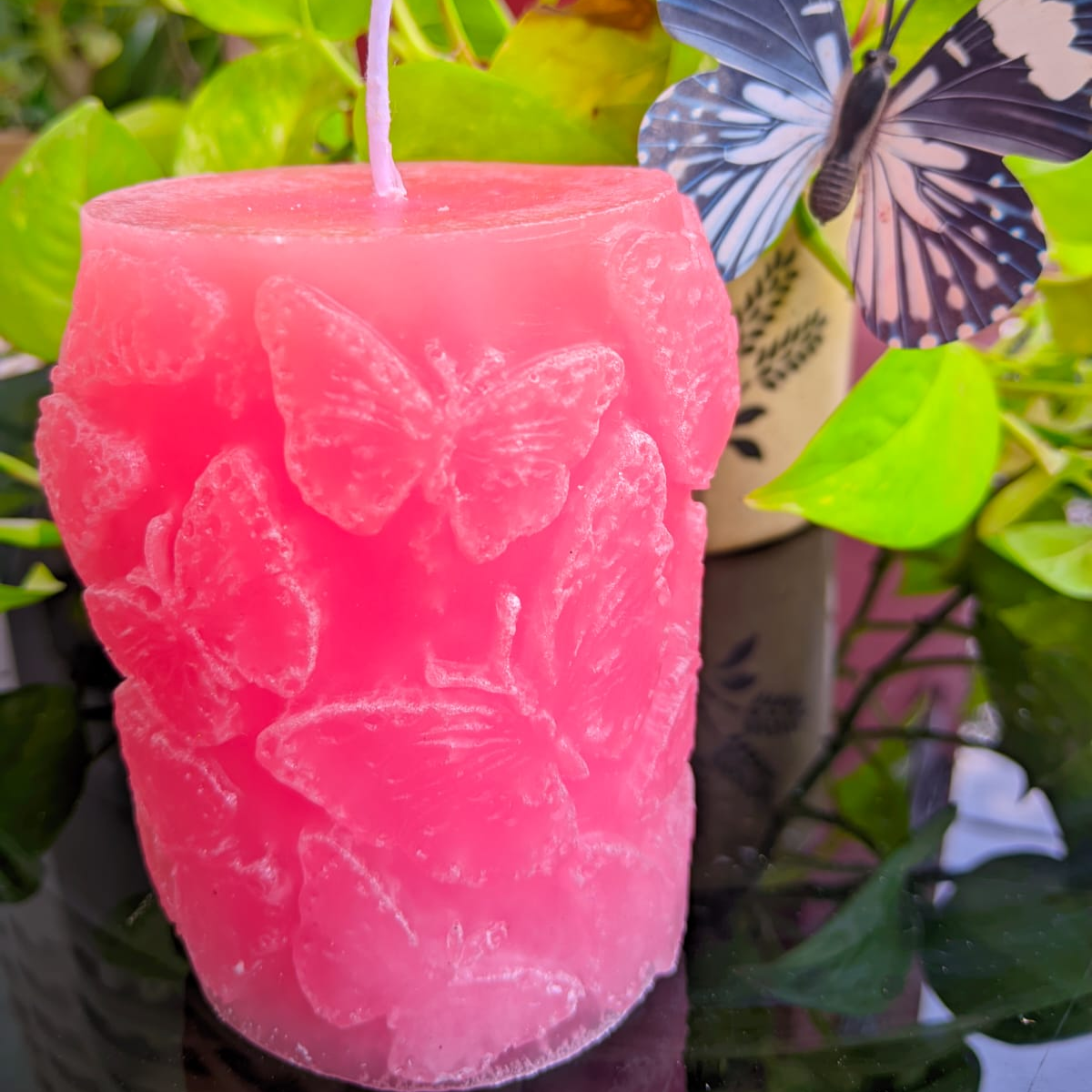 Butterfly Design Scented Candle Sandalwood