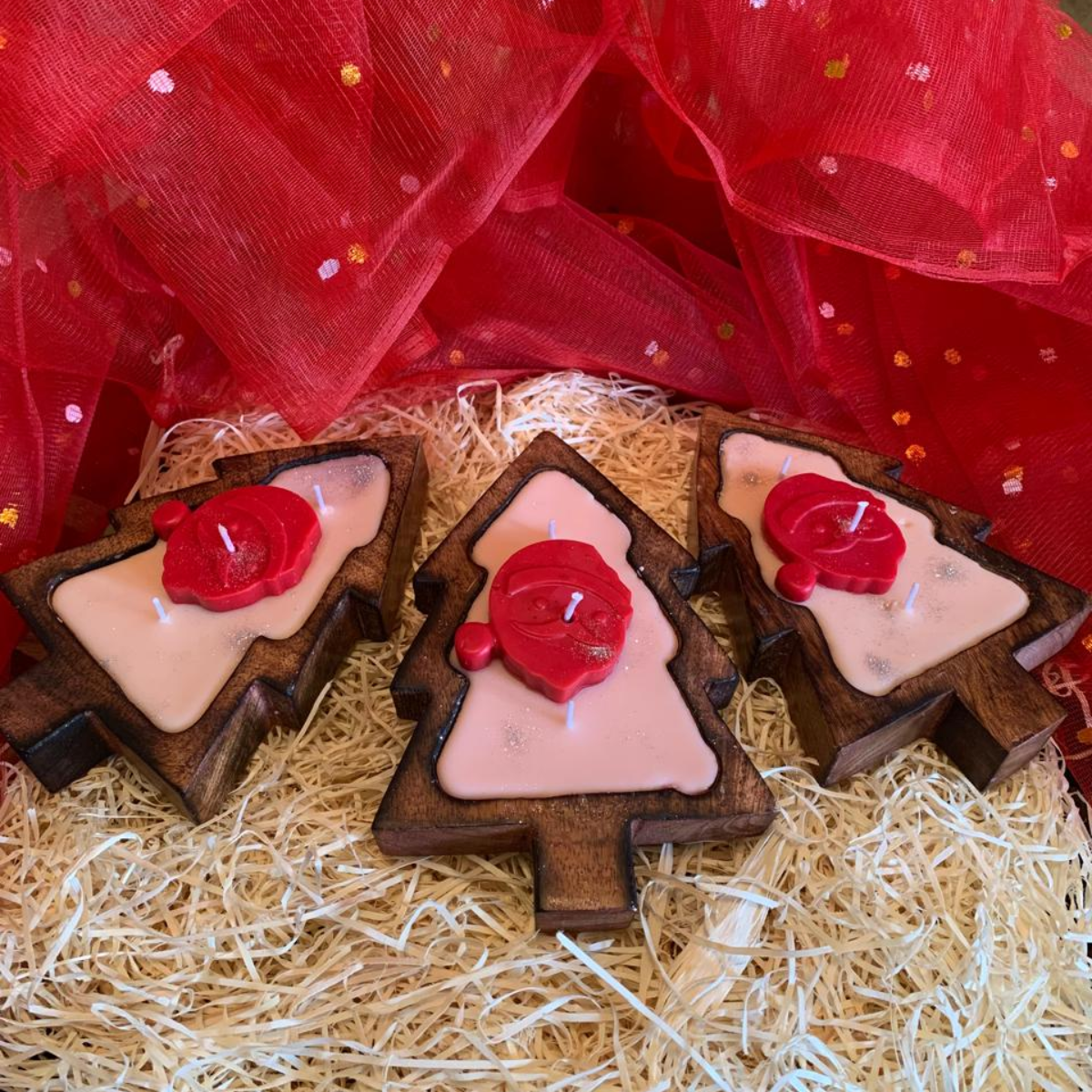 Christmas Tree Wooden Base with Santa Face2