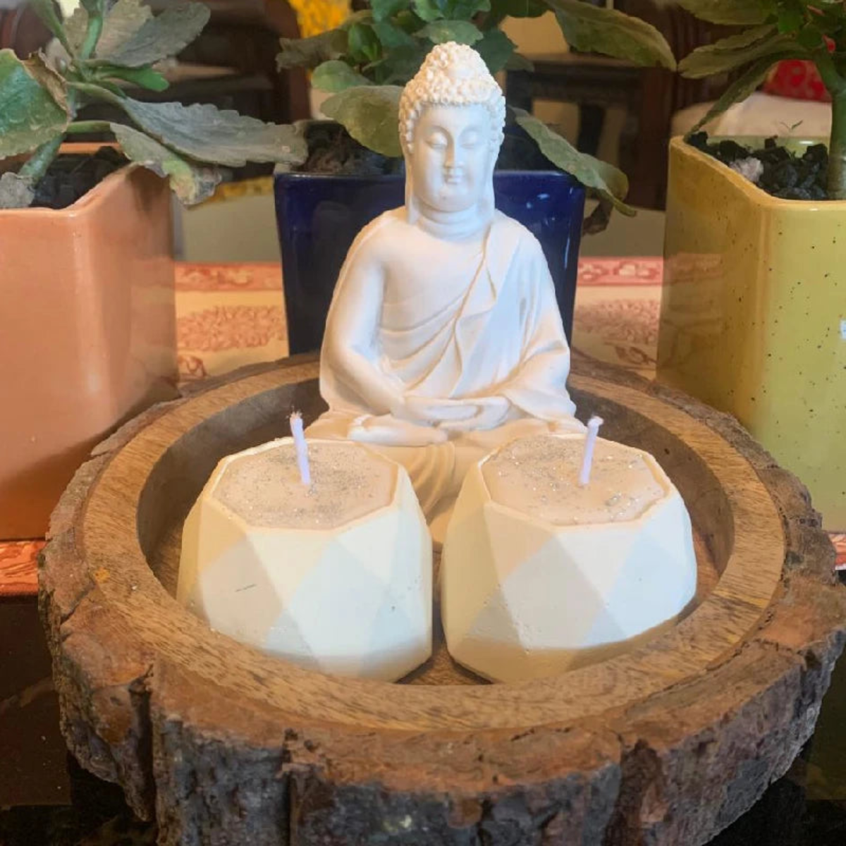 Concrete Buddhaji Scented Candle Wooden Base White