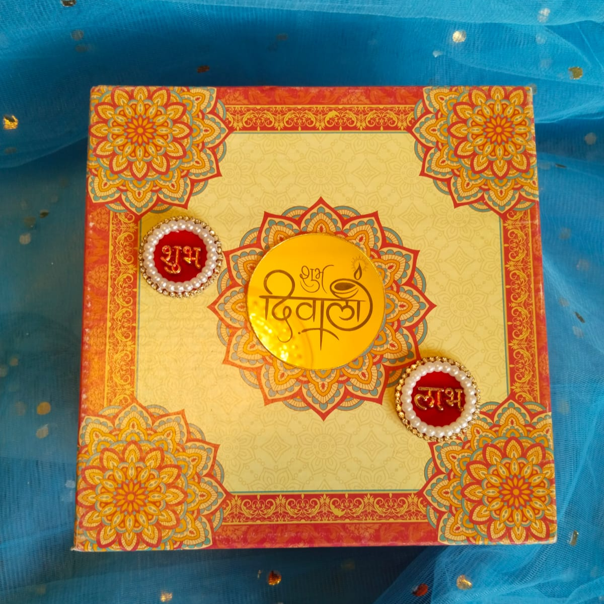 Diwali Gift Hampers with Designer Scented Candles, 2 packs of Dry Fruits, Metallic Idols