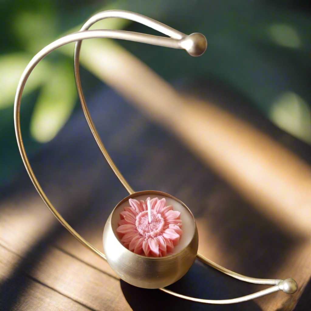 Half-Moon Shaped Metal Pot Scented Candle Rose
